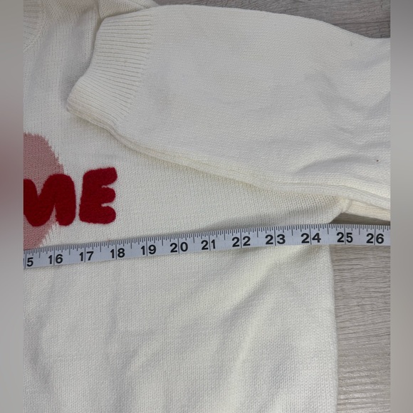 💕Jessica Simpson White Sweater with Pink Heart and Red Text - Picture 5 of 8
